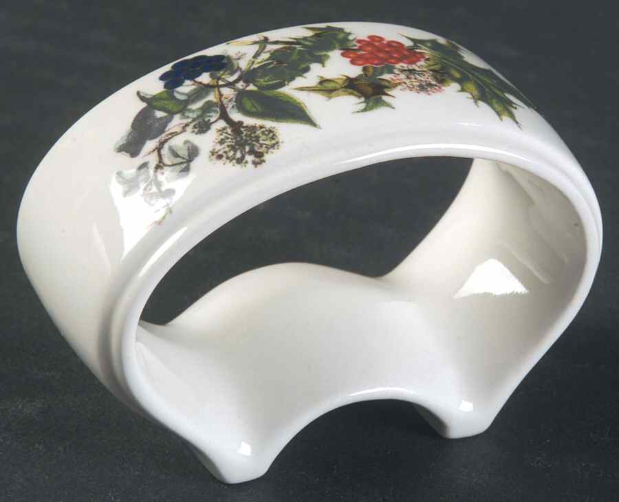 The Holly and The Ivy Napkin Ring by Portmeirion-1
