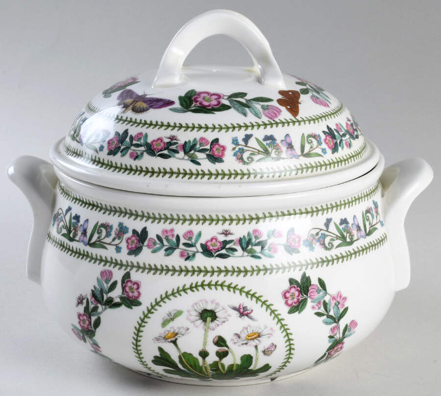 Variations 2 Qt Romantic Shape Round Covered Casserole by Portmeirion-1