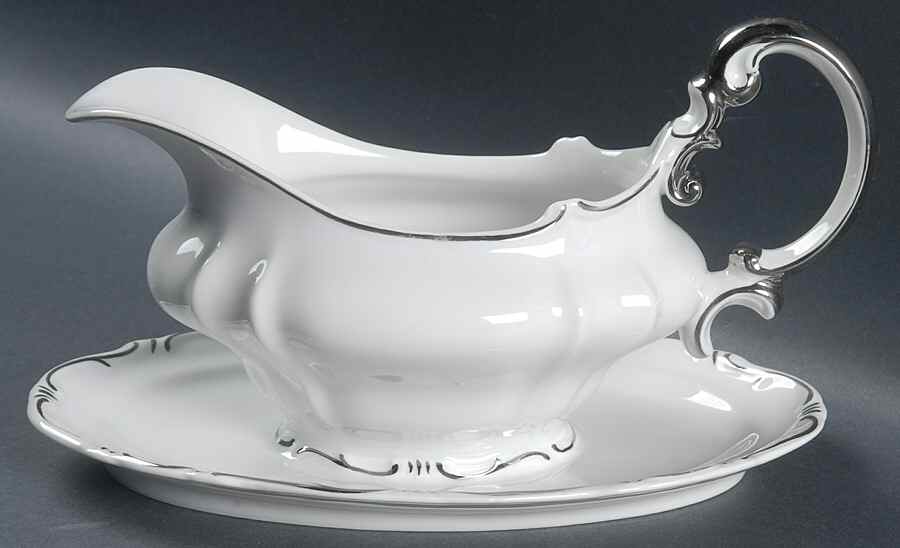 Princess Alexandria Gravy Boat with Attached Underplate by Porzellan-1