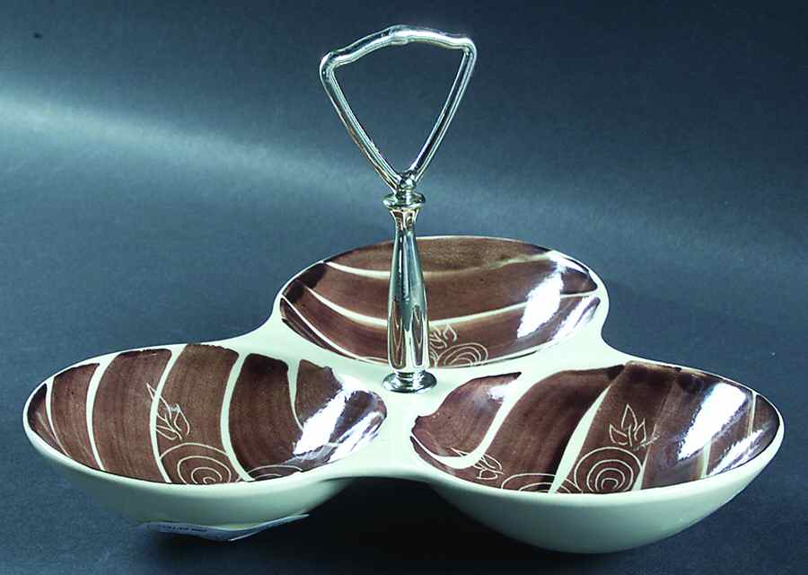 Intaglio Brown 3-Part Relish with Center Metal Handle by Purinton-1