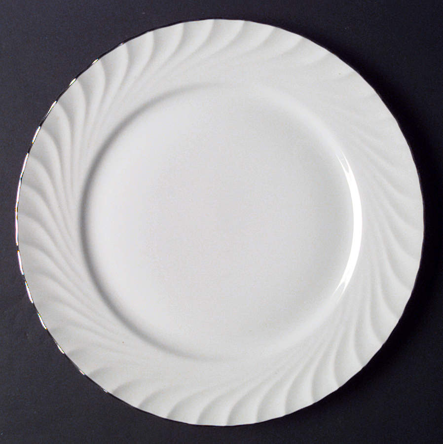 Estate Dinner Plate by Puritan (Japan)-1