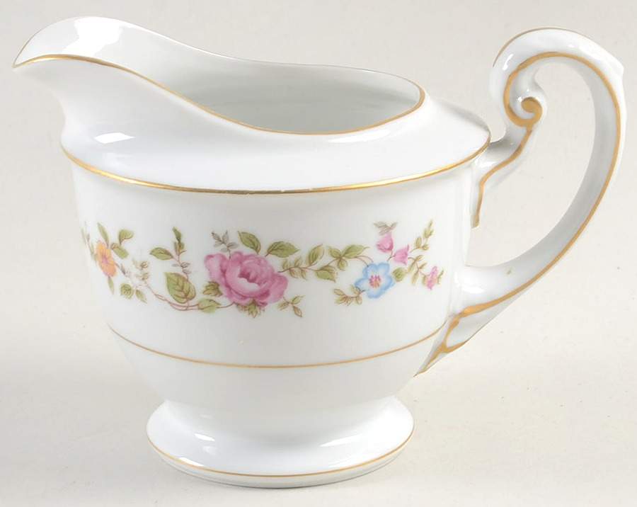 Rose Lane Creamer by Puritan (Japan)-1