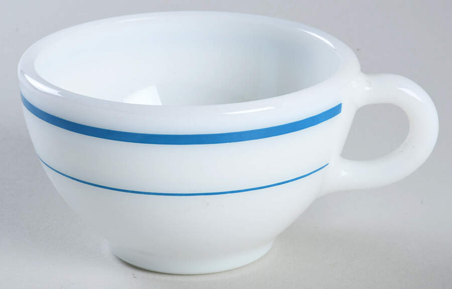 PYR7 Flat Cup by Pyrex-1