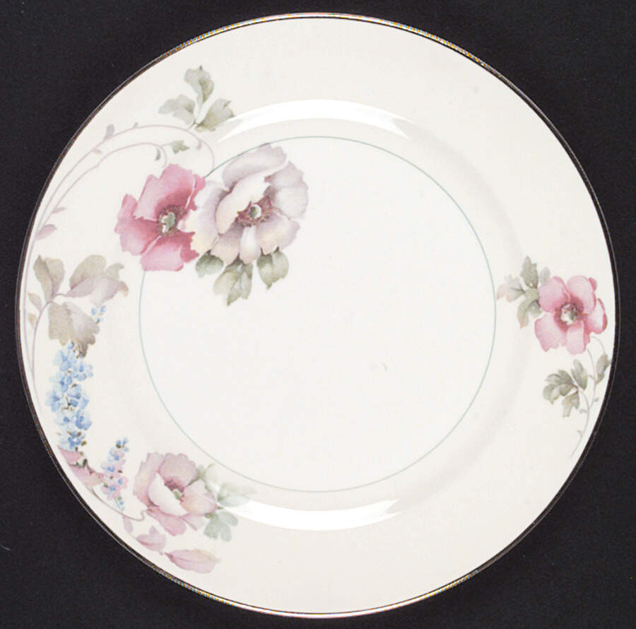 Betty Dinner Plate by Pope Gosser-1
