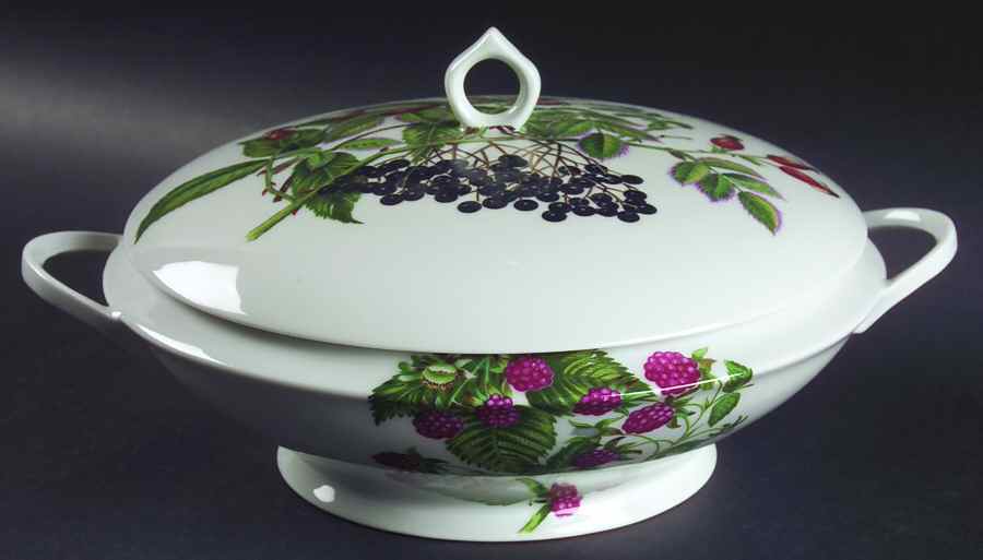 Les Fruits Sauvages Round Covered Vegetable by Porcelaine De Paris-1