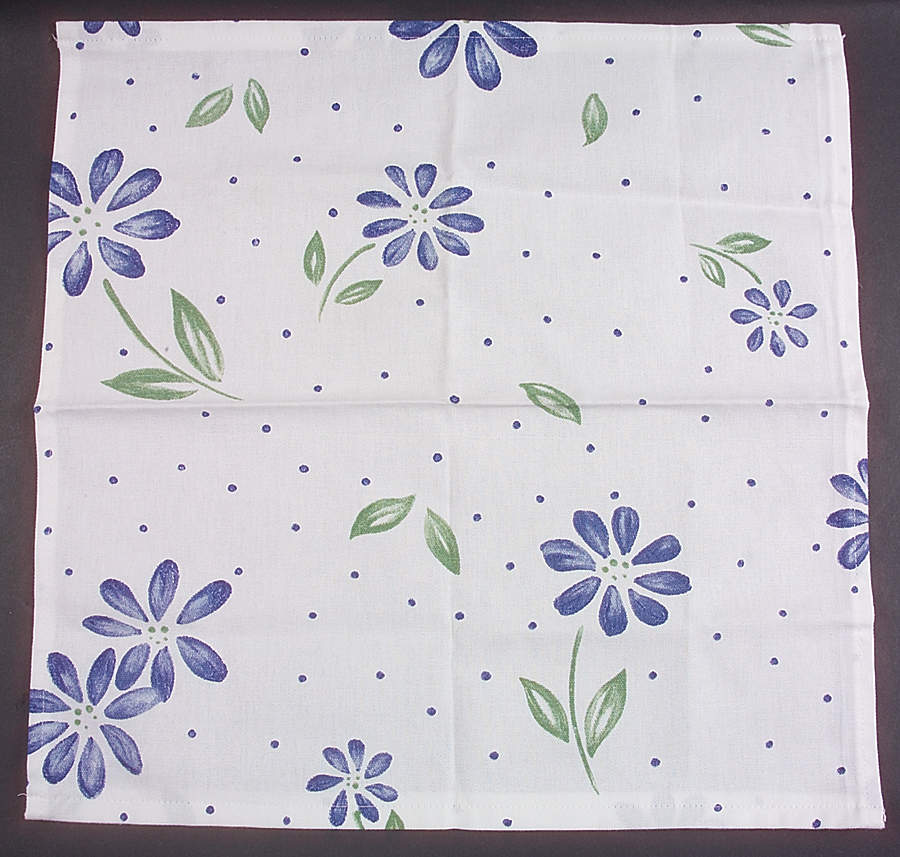 Springwood Cloth Napkin by Pfaltzgraff-1