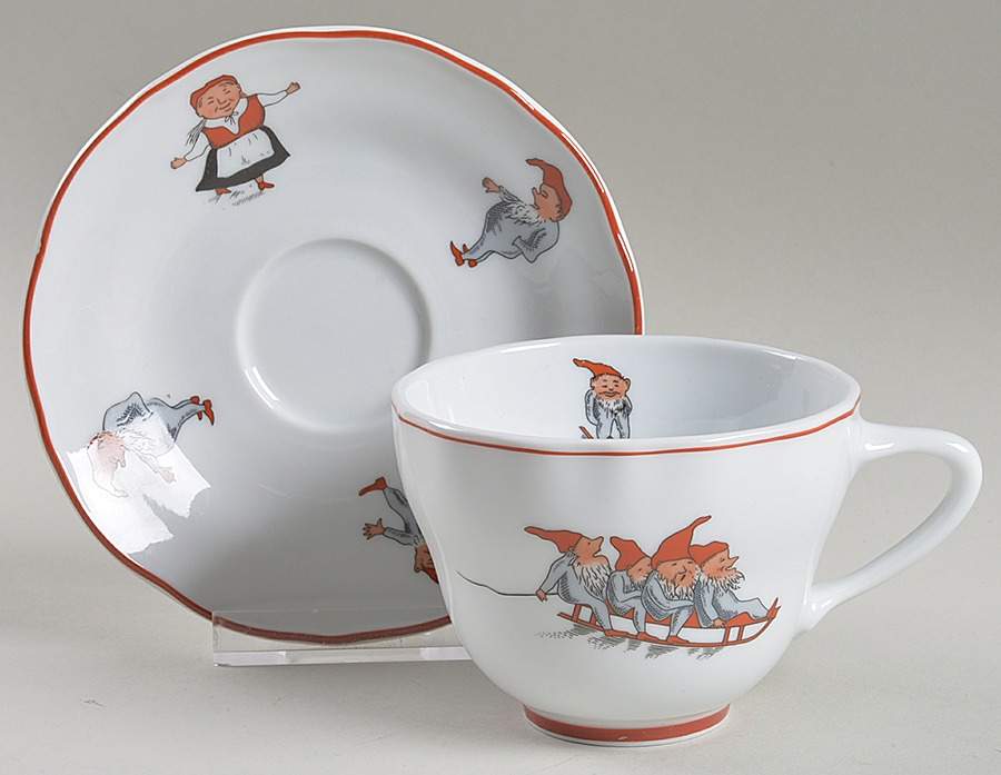 Nisse (Red Trim) Flat Cup & Saucer Set by Porsgrund-1