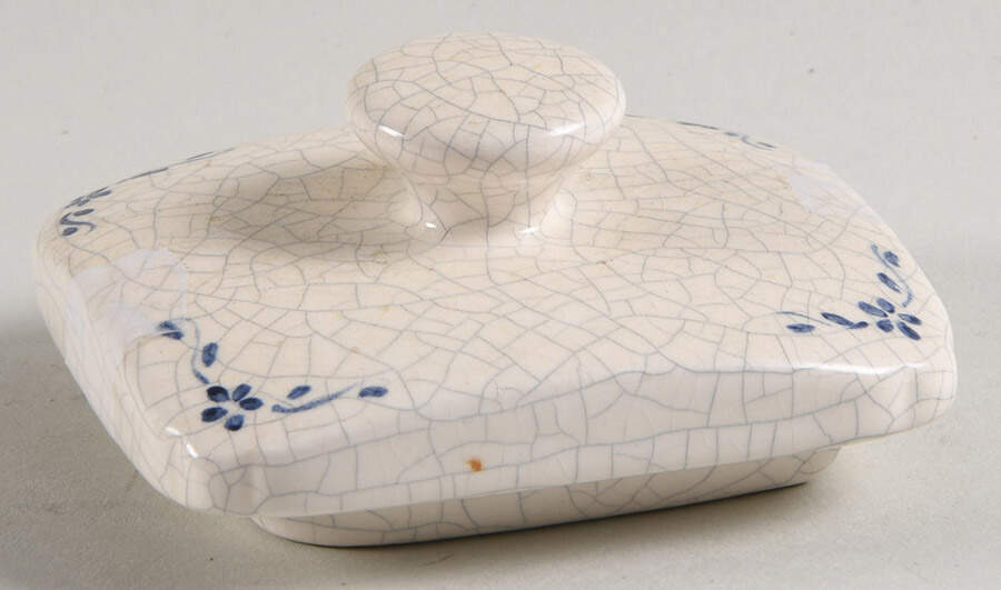 Dedham Rabbit Lid for Sweetener Crock by Potting Shed-1
