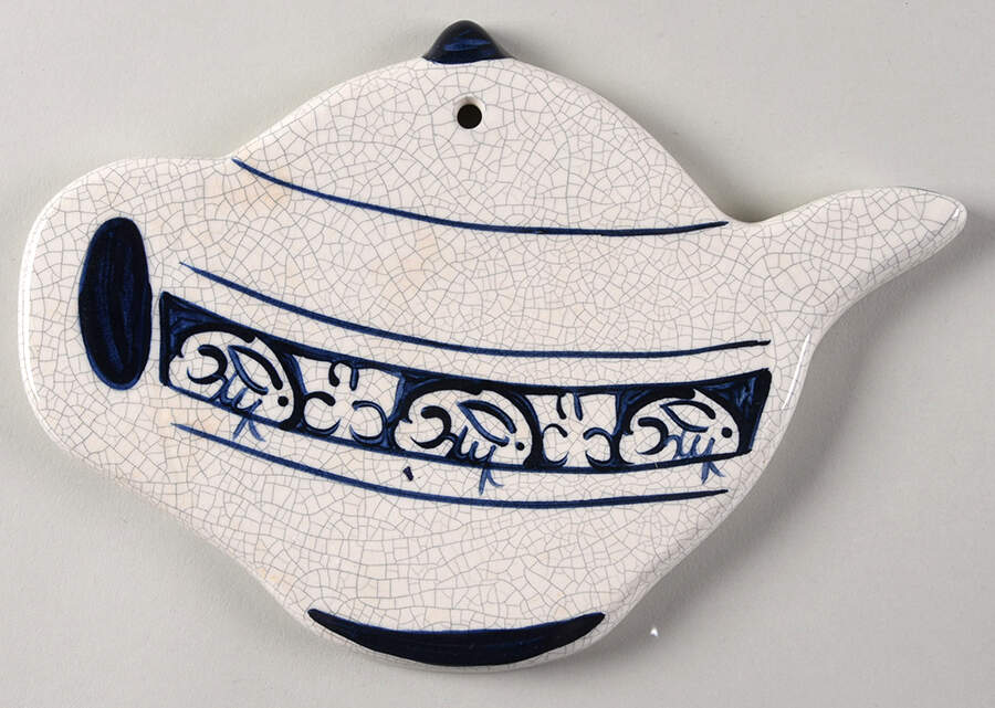 Dedham Rabbit Trivet by Potting Shed-1