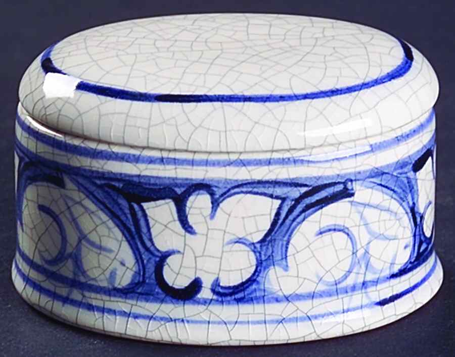 Dedham Rabbit Oval Box & Lid by Potting Shed-1