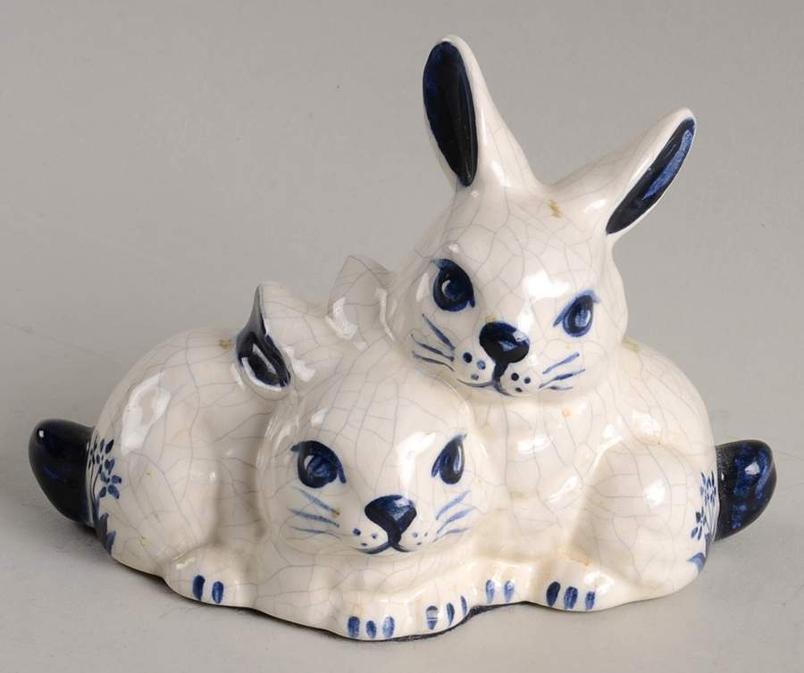Dedham Rabbit Figurine by Potting Shed-1