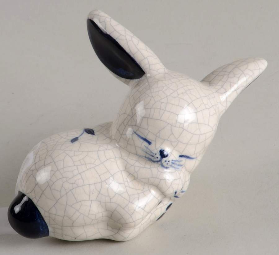 Dedham Rabbit Figurine by Potting Shed-1