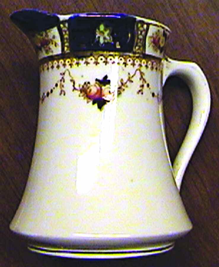 726 Creamer by Park Place (England)-1