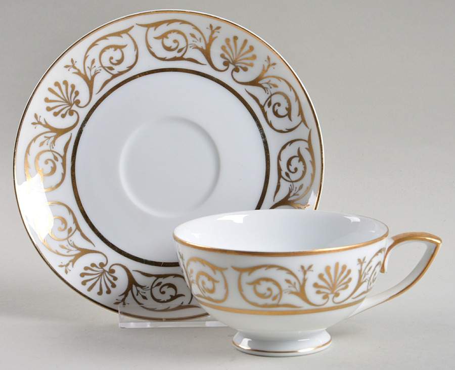 Anthemion Footed Cup & Saucer Set by Palazzo (Japan)-1