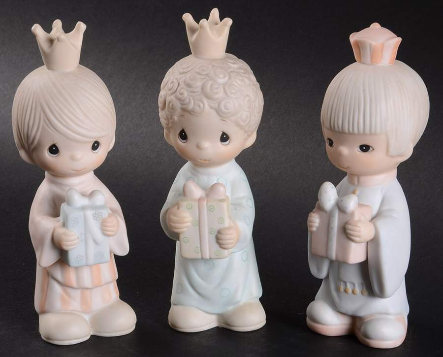 Wee Three Kings Flower-Wee Three Kings - Flower Trademark, No Box by Precious Moments-1