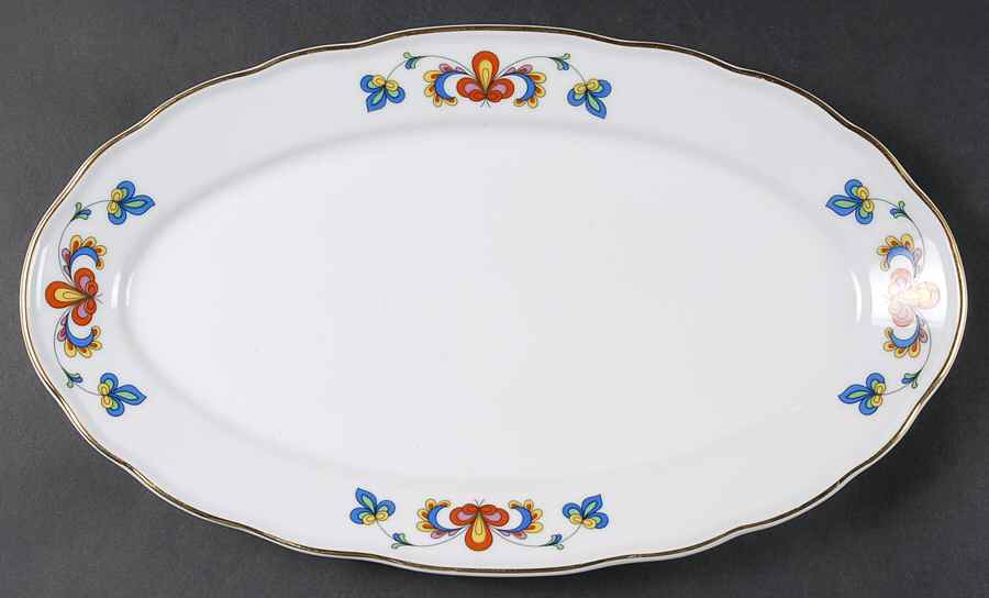 Farmer's Rose (Scalloped, Gold Trim) 15" Oval Serving Platter by Porsgrund-1