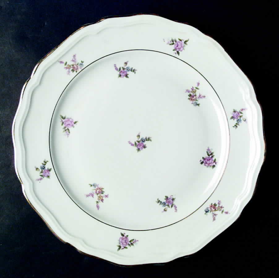Nena Dinner Plate by Porcelana Steatita-1