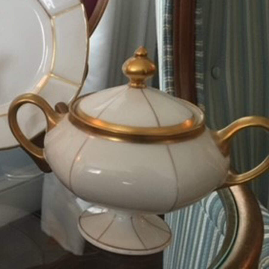 POY254 Sugar Bowl & Lid by Jean Pouyat-1
