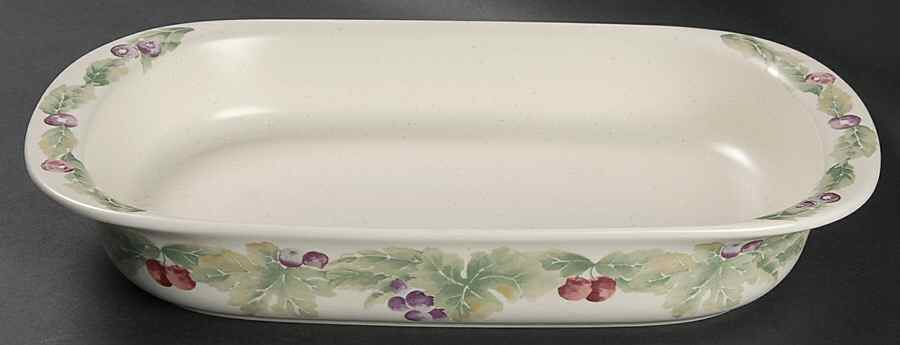 Jamberry 13"  Rectangular Baker by Pfaltzgraff-1