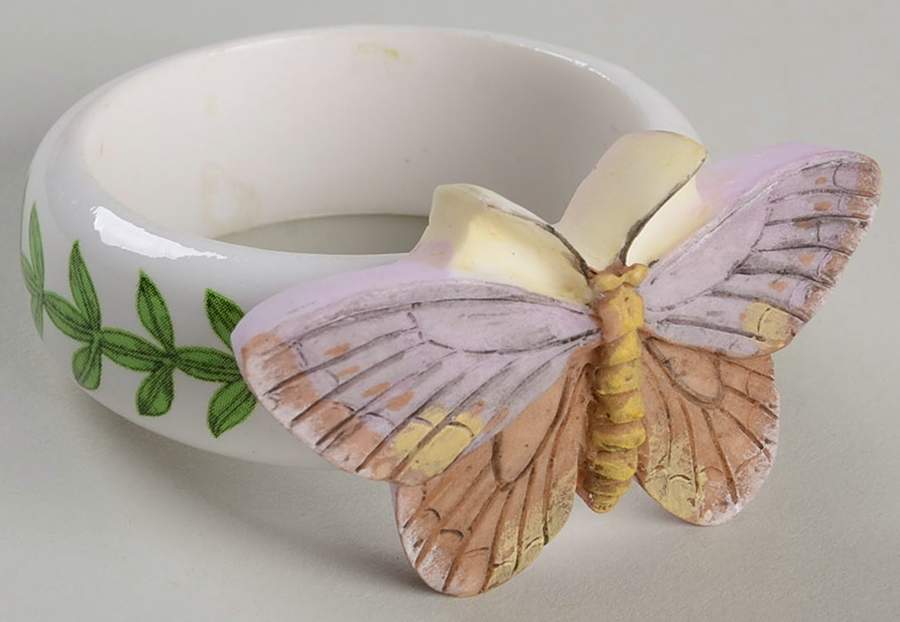 Botanic Garden Countertop Collection Resin Napkin Ring by Portmeirion-1