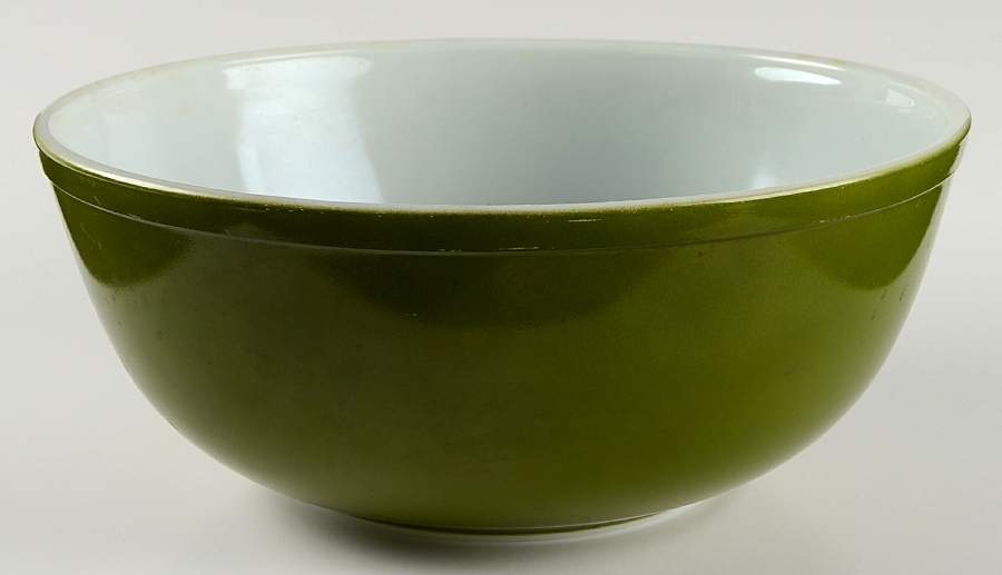 Verde (Green) 10" Mixing Bowl by Pyrex-1