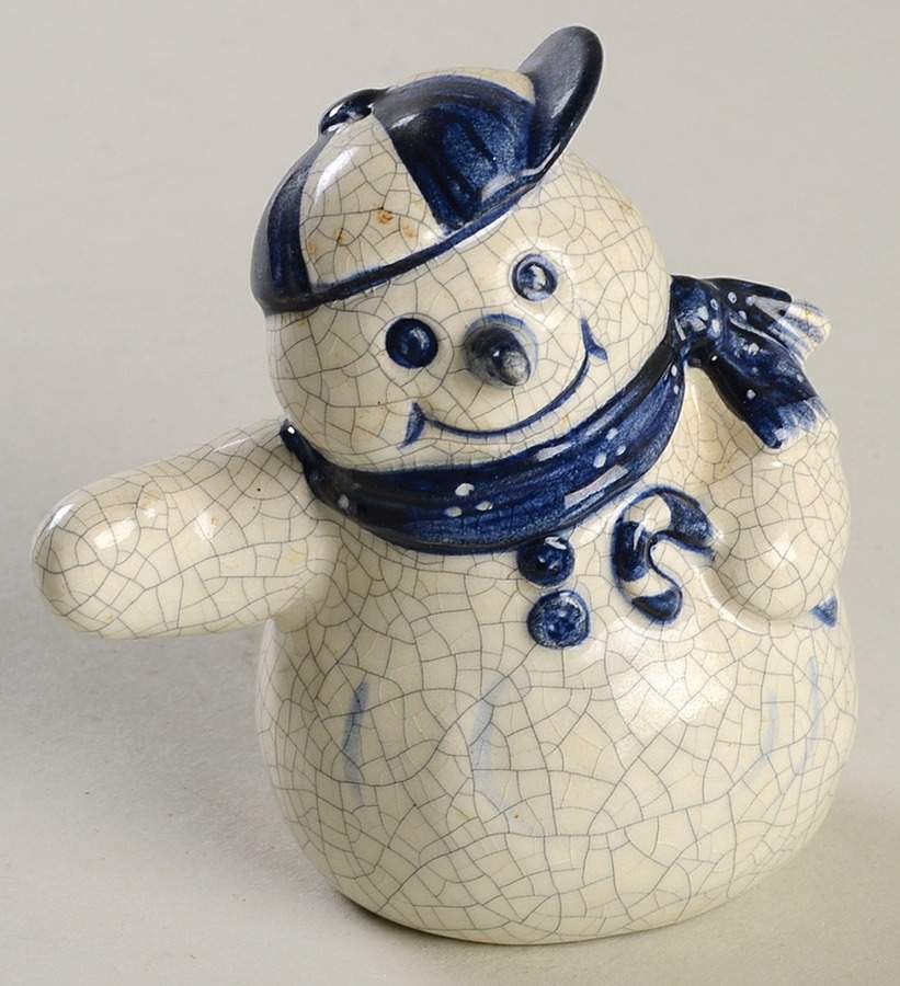 Holiday Figural Pepper Shaker by Potting Shed-1
