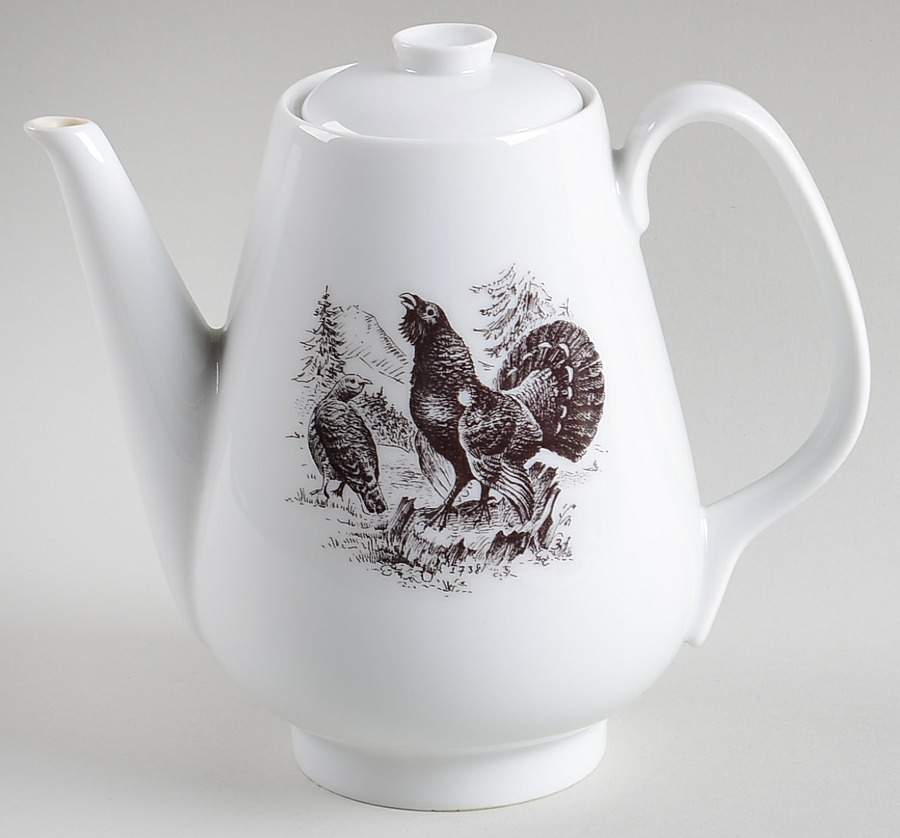 PMM1 Mini Coffee Pot & Lid by Porzellan - Munchen-1