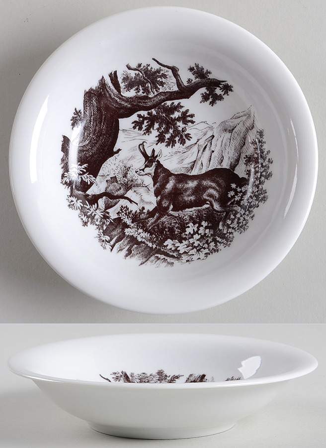 PMM1 Fruit/Dessert (Sauce) Bowl by Porzellan - Munchen-1