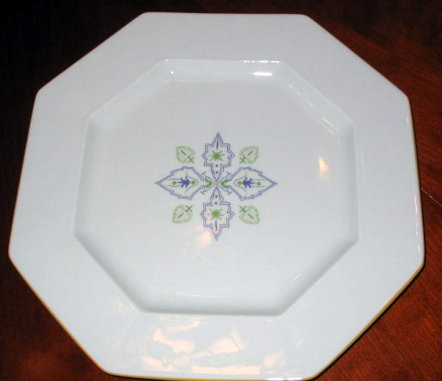 Arabesque Dinner Plate by Porcelaine de Noblat-1