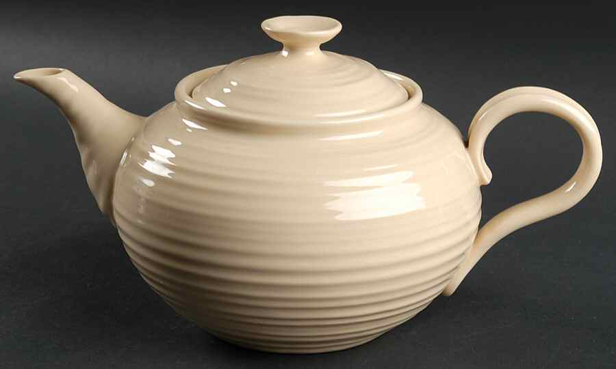 Sophie Conran Biscuit (Beige) Teapot & Lid by Portmeirion-1