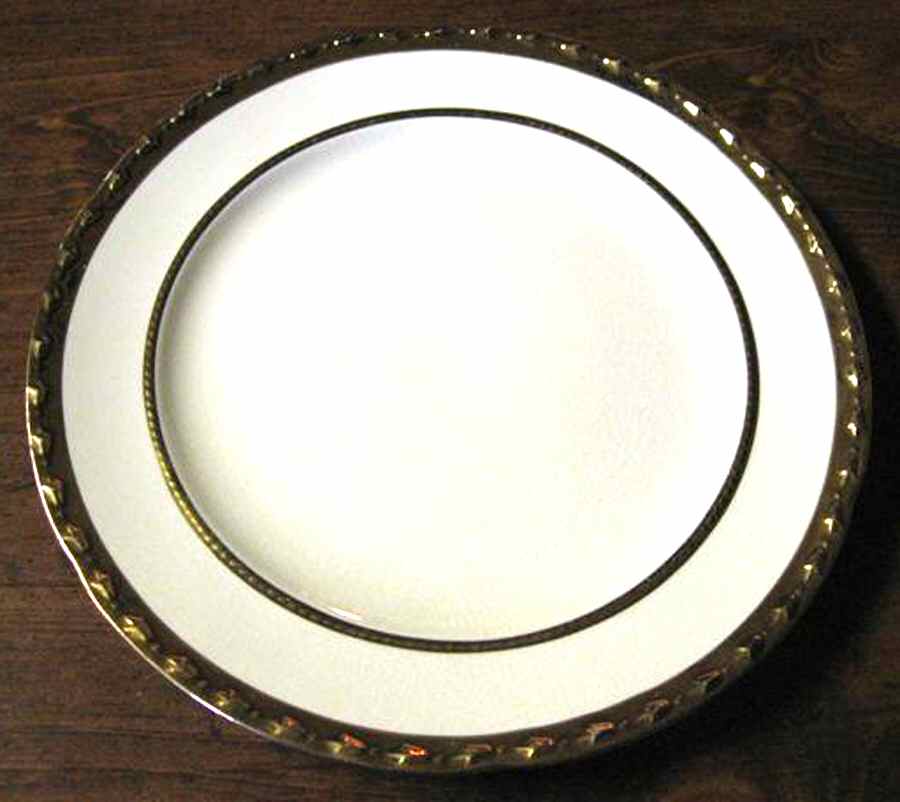 PAT4 Dinner Plate by Pasmantier-1