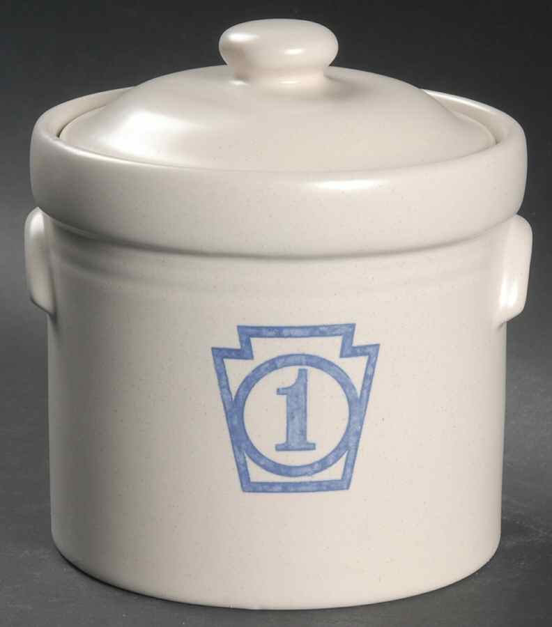 Yorktowne Small Canister & Lid by Pfaltzgraff-1