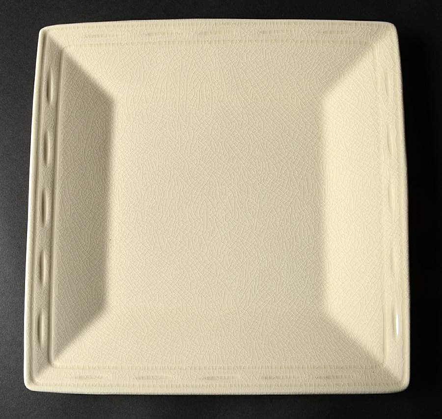 Sutton Dinner Plate by Simon Pearce-1