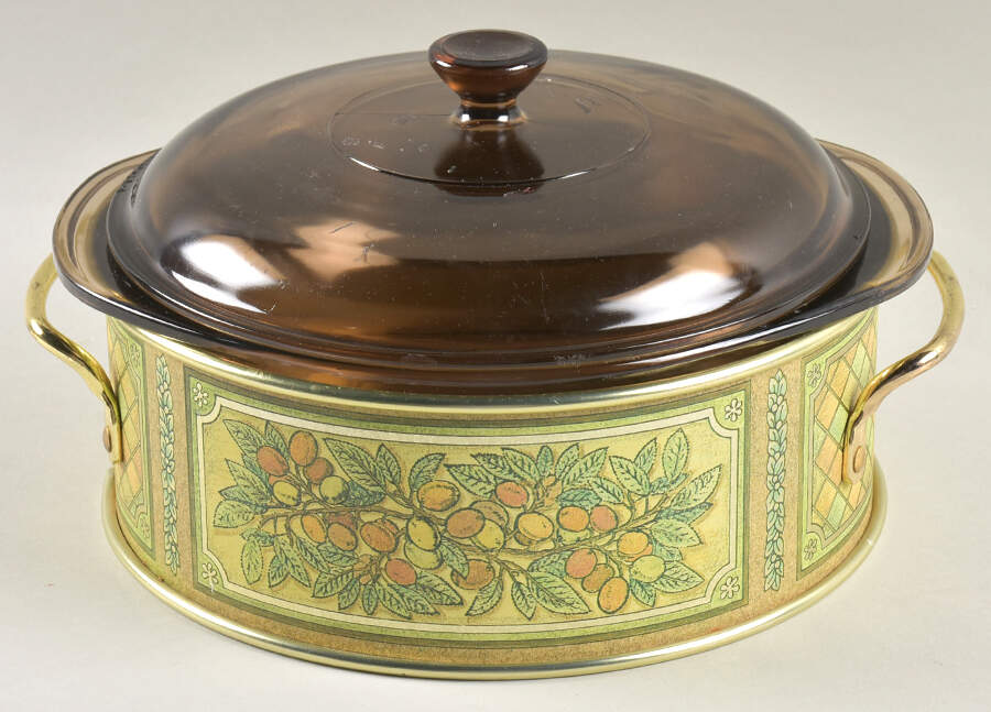 Fireside 2 Qt Covered Casserole & Metal Stand by Pyrex-1