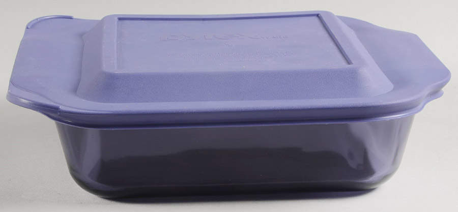 Originals Amethyst 8" Square Baker & Plastic Lid by Pyrex-1