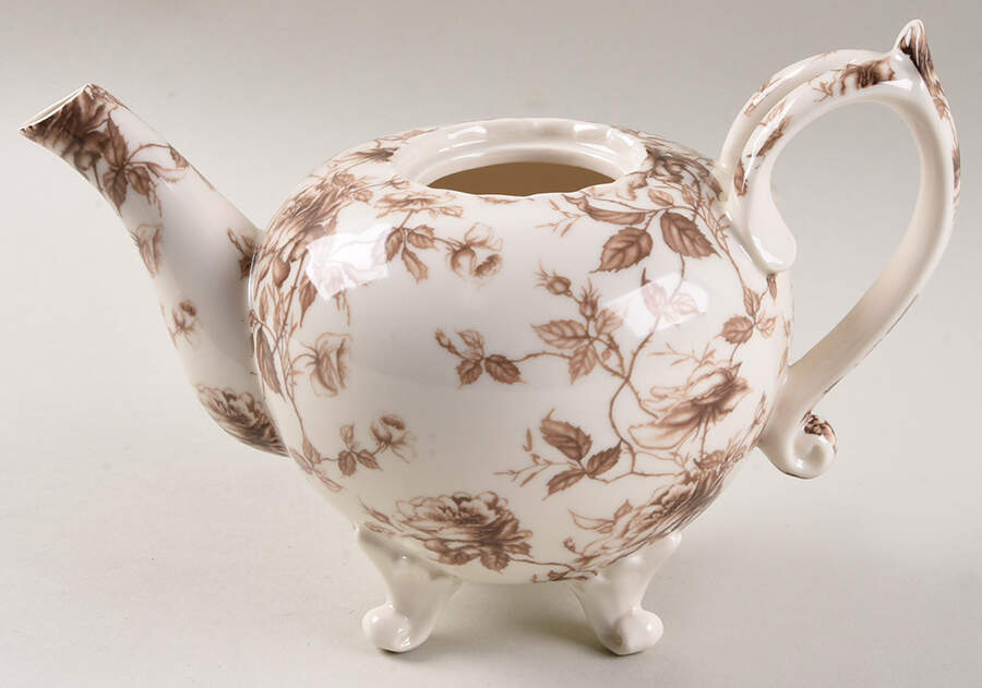 Brown Toile Teapot No Lid by Peppertree Imports-1