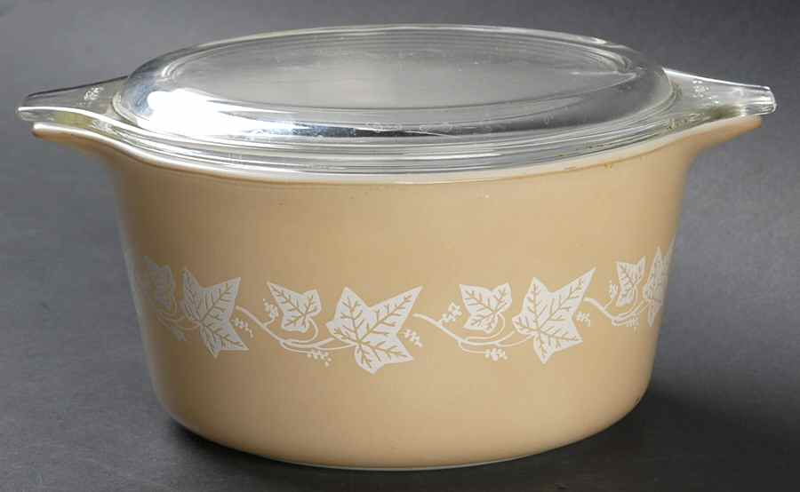 Sandalwood 1 Qt Round Covered Casserole by Pyrex-1