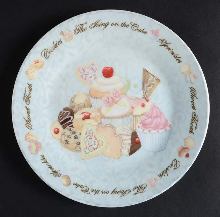 Cupcakes & Cookies Dessert/Pie Plate by Cardew Design-1