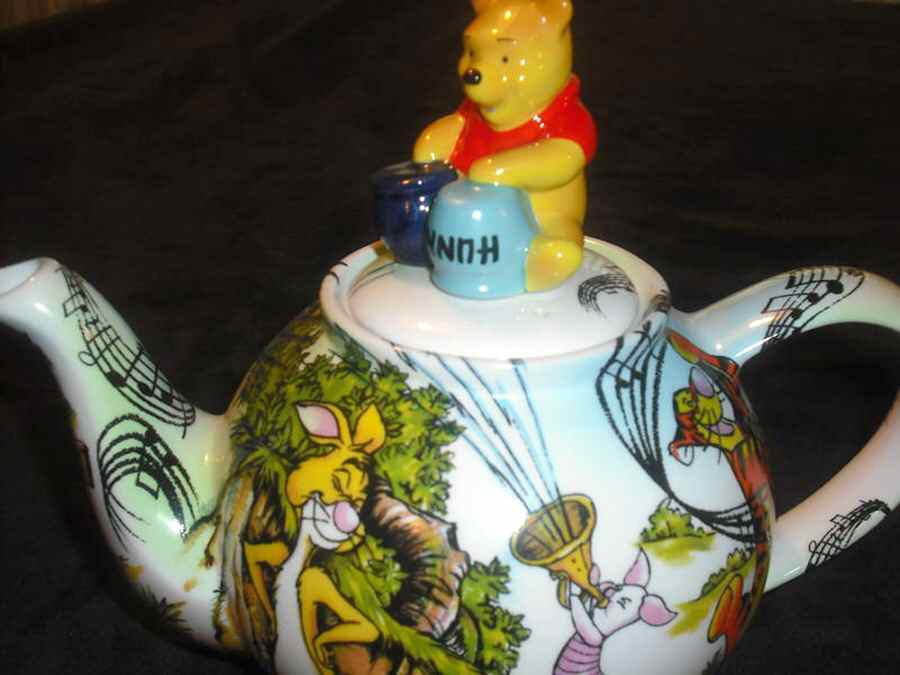 Disney Character Teapot Collection Figural Teapot & Lid by Cardew Design-1