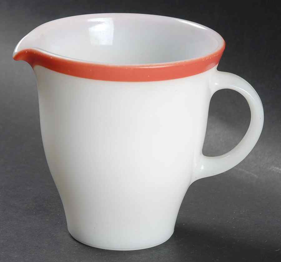 Flamingo Creamer by Pyrex-1