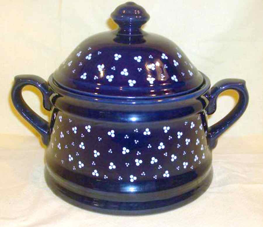 PFK1 Blue Individual Casserole & Lid by Pfalzkeramik-1