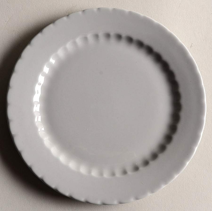 Eclectique Bread & Butter Plate by Pillivuyt-1