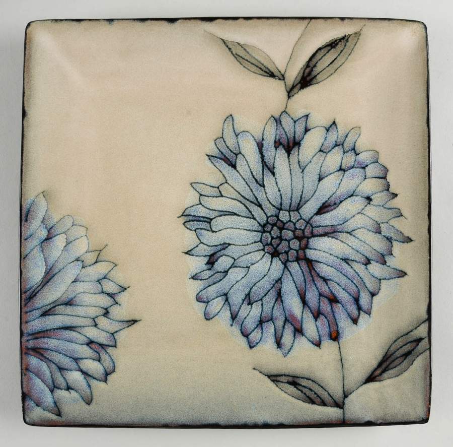 Chrysanthemum Dinner Plate by Pier 1-1