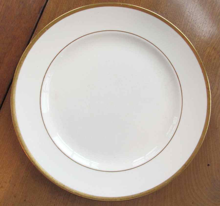 POP303 Salad Plate by Pope Gosser-1
