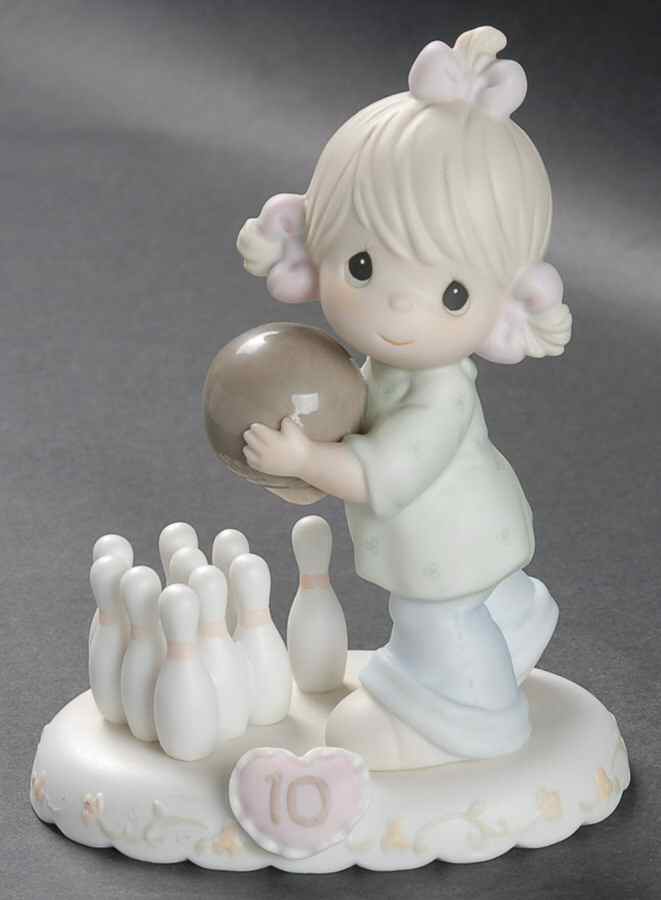 Growing in Grace-Age 10-Blonde Heart-Age 10 - Heart Trademark With Box by Precious Moments-1