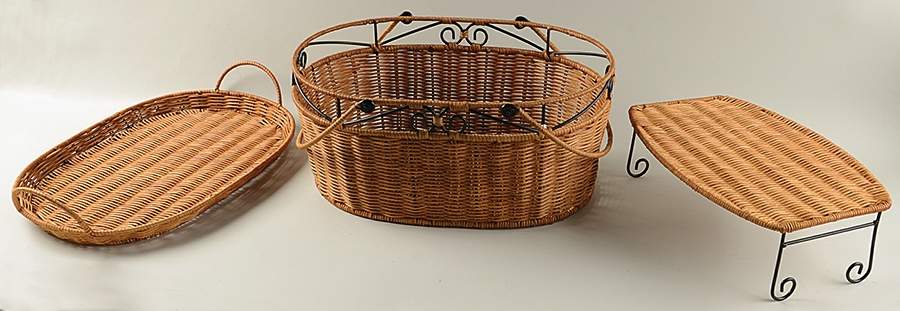 Casual Home (3 Pc) Bakers Basket (Lid Is a Tray& Insert) by Princess House-1