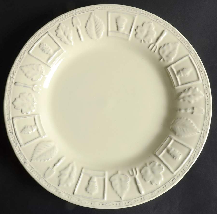 Naturewood Embossed Dinner Plate by Pfaltzgraff-1