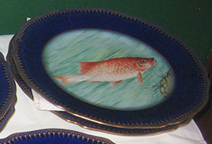 PLL6 Luncheon Plate by Porcelaines Pallas-1