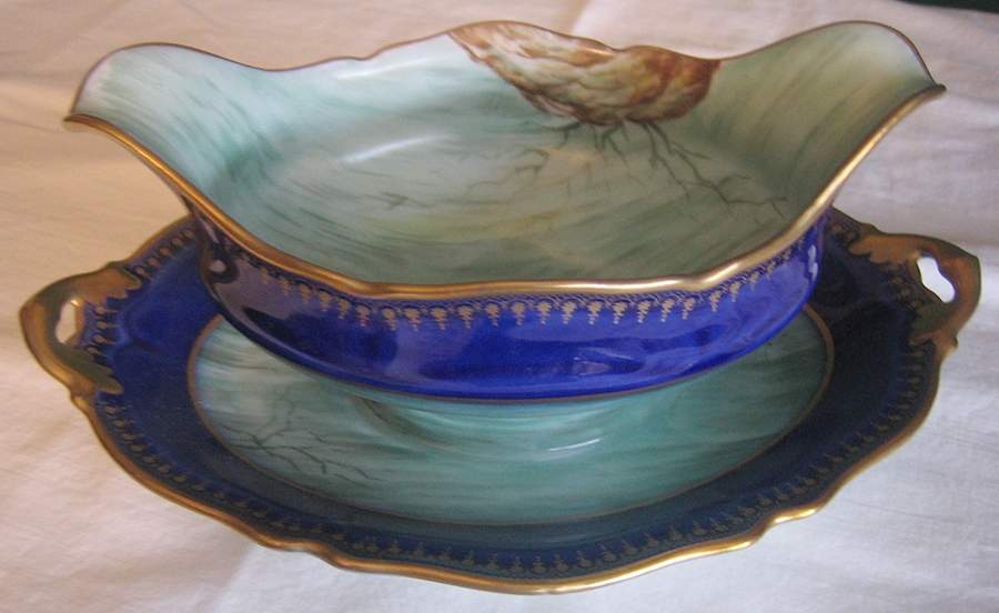 PLL6 Gravy Boat with Attached Underplate by Porcelaines Pallas-1