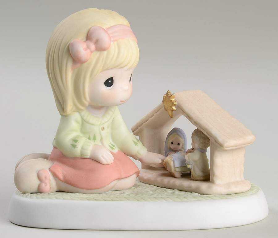 May the Blessings of the Holy Family Stylized Heart-May The Bless - With Box-Stylized Heart Mark by Precious Moments-1